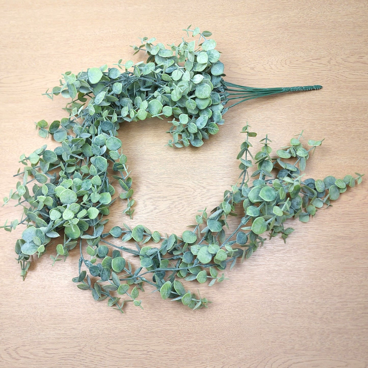Faux Trailing Eucalyptus Gunni Light Green 90cm - UV Resistant